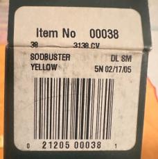 2005  CASE XX CLASSIC LARGE SOD BUSTER W/YELLOW HANDLES & CV BLADE. UNUSED & IN MINT CONDITION!