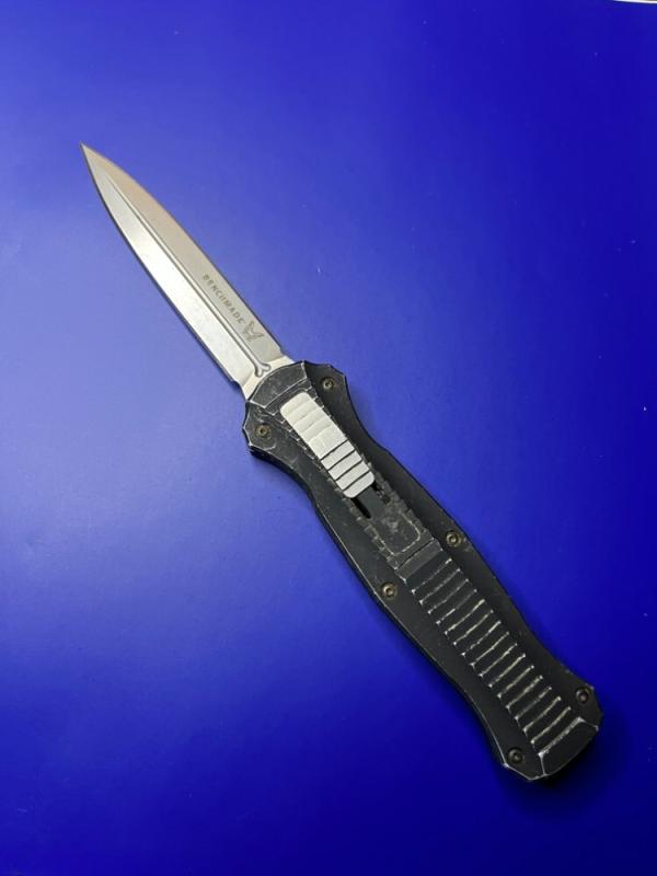 Benchmade Infidel D/E Dagger OTF Automatic Knife 3300