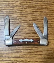 USED OLD JOHN PRIMBLE BELKNAP HARDWARE & MFG CO 4 BLADE CONGRESS POCKET KNIFE