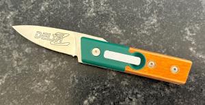 Delta Z California Legal Switchblade Knife, Unused