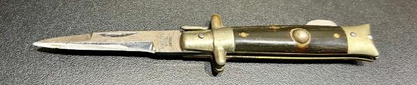 Vintage Valor “False Button” Mini Manual Lockback Stiletto