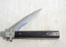 NEW A.G.A. CAMPOLIN 9" AUTOMATIC DOMINUS BRAZILIAN HORN LEVER LOCK, NICKEL SILVER BOLSTERS - W/BOX 