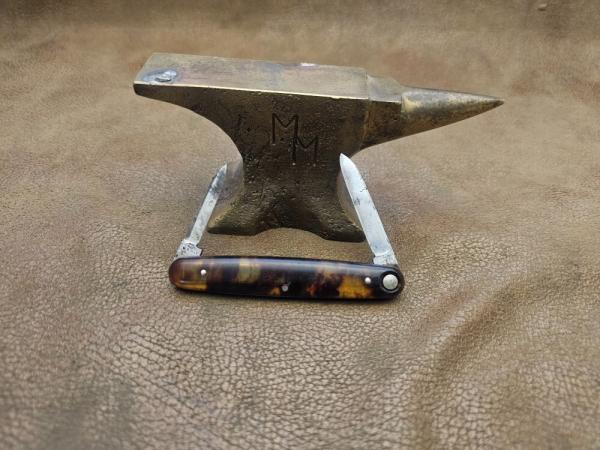 Early Press Button Knife Co. 3 3/8" double
