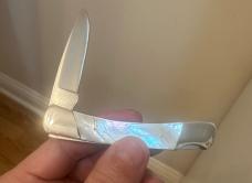 Buck 501 Lockback w/ Beautiful Mother of Pearl Handles.  Mint Condition!