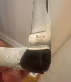 Buck 501 Lockback w/ Beautiful Mother of Pearl Handles.  Mint Condition!