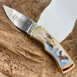 Franklin Mint Eagle of Freedom Collectors Knife with Stainless Blade 557A