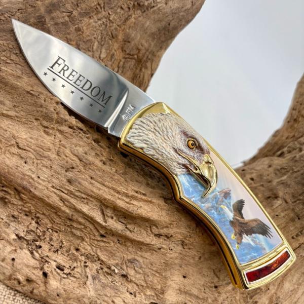 Franklin Mint Eagle of Freedom Collectors Knife with Stainless Blade (557A)