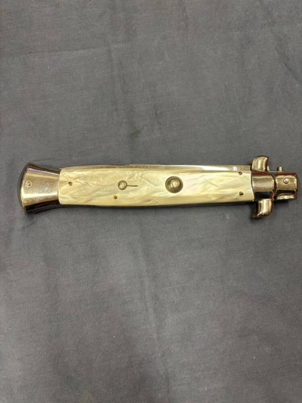 15 in. Italian Swivel Bolster
