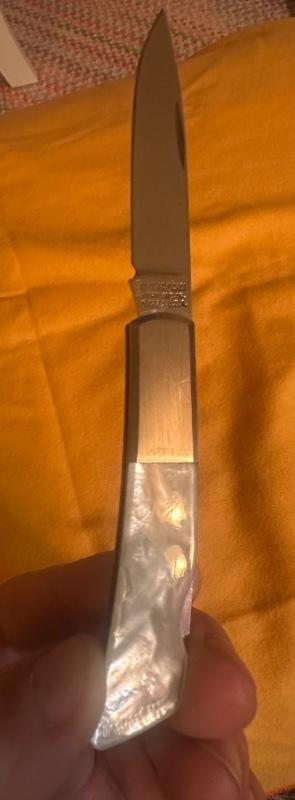 Gerber/Sakai Silver Knight Mother of Pearl Lockback. Beautiful knife in Mint Condition!