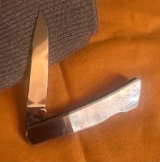 Gerber/Sakai Silver Knight Mother of Pearl Lockback. Beautiful knife in Mint Condition!