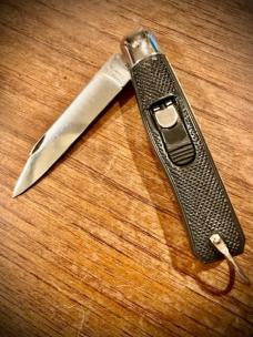 Unique EDC SLIDE LOCK Automatic