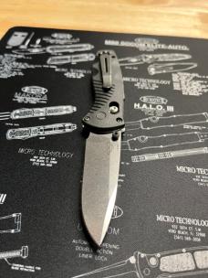 Benchmade 585 MINI-BARRAGE