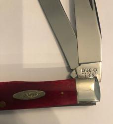 New without box Case Smooth Rose Trapper