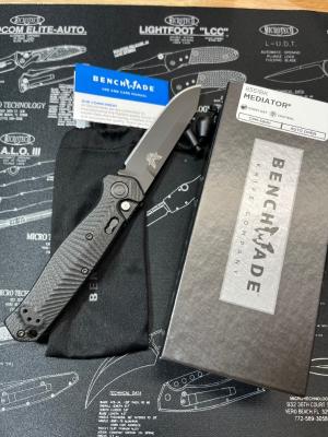 Benchmade mediator