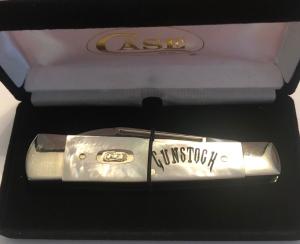 In In Plain Clamshell and Sleeve 2005 Case Large Mother of Pearl Gunstock