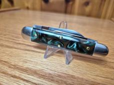 Great Eastern Cutlery 592322 Shaffer Farm Splitback Whittler, Hummingbird Acrylic, NEW/MINT in Tube.
