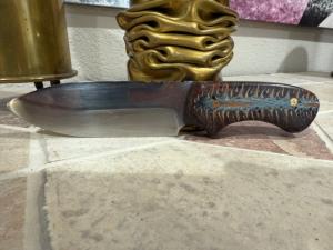 Hand Made Carbon Steel Full Tang Fixed Blade Hunting Knife Pinecone Handle