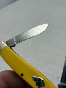 Ka- Bar USA Vintage 3 Blade Stockman Dogs Head Pocket Knife (#21)