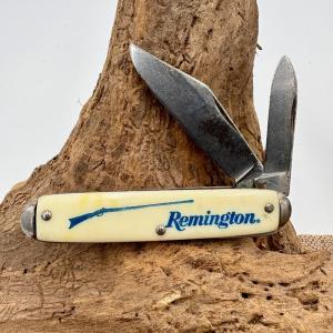 Remington Rifles USA 1950s Souvenir Folding Knife 2 Blade Pocket Knife 144