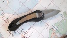 UNBRANDED metal Automatic Knife w/Pocket Clip Serrated Blade