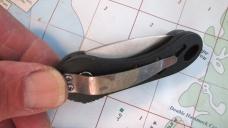 UNBRANDED metal Automatic Knife w/Pocket Clip Serrated Blade
