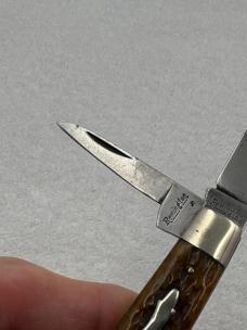 Remington Made In USA Vintage R2213 2 Blade Pocket Knife  (#10)