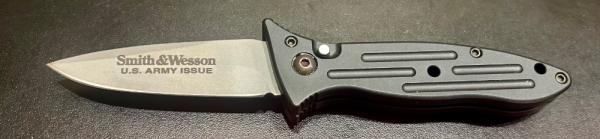 Vintage ‘90s Smith & Wesson U.S. Army Issue