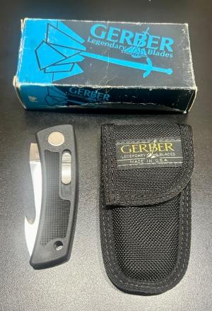Vintage Gerber Guthook Bolt-Action Pocket Knife