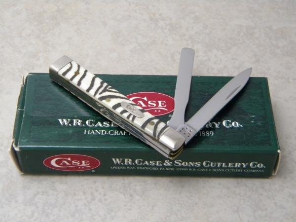 Case XX USA 2005 Zebra Stripe Natural Bone 6282 SP-SS Baby Doc Knife in Box