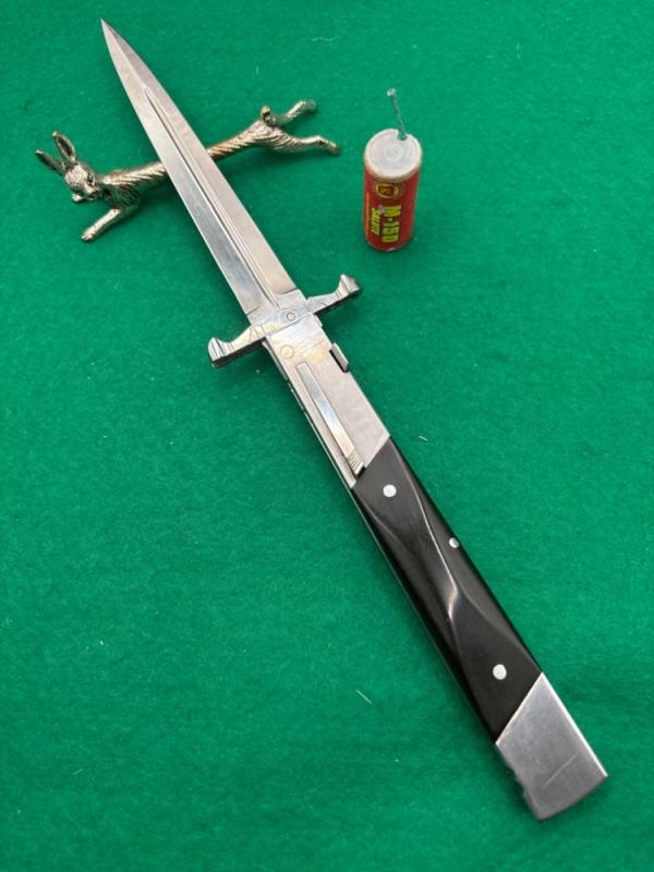 Russian Prison Swing Guard