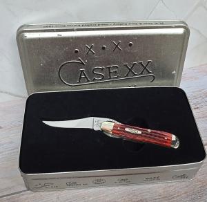 2000 Case XX Pocket Worn Old Red Bone Russlock In Tang Stamp Tin