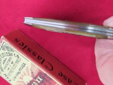 Case Classic Green Bone Split Back Whittler Pattern # 630055