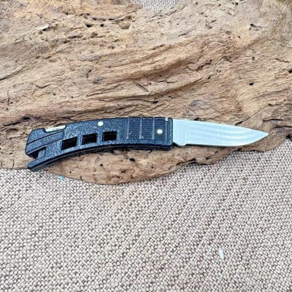 Buck USA 425 Mini Lockback Black Folding Pocket Knife 1994 Drop Point (141)