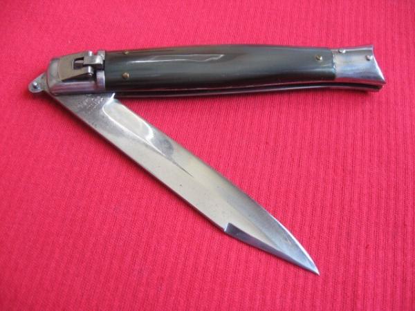 Vintage Large Size Italian Fishtail Leverlock Switchblade Knife.