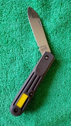 Imperial Ireland Vintage Slipjoint Pocket Knife Brown Handle NOS
