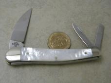 Case XX USA 2002 Genuine Pearl 8355WH Wharncliffe Seahorse Whittler Knife NIB