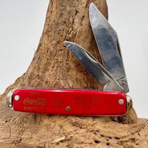 COCA COLA Advertising Knife Made In USA 2 Blade Jack Smooth RED Handles 218