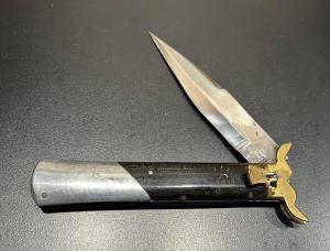 Vintage India Leverlock Stiletto