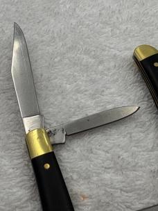 Camillus 2 Vintage 2 Blade Pen Knives Made In New York USA (#55)