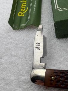 Remington USA Upland Game Knife With Choke Tube Blade (Wrong Box)