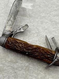 Camillus Cutlery Co Vintage 4 Blade Camp Knife Made In USA (#56)