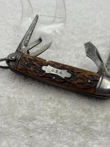 Camillus Cutlery Co Vintage 4 Blade Camp Knife Made In USA (#56)
