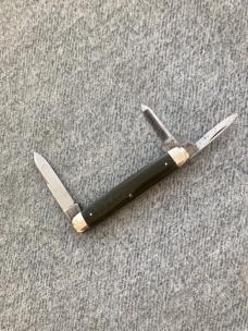 Antique ULSTER KNIFE CO., Equal-End, Whittler Pattern Pocket Knife