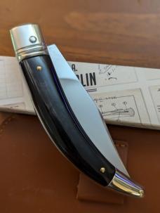 NIB AGA CAMPOLIN DIANA LEVERLOCK AUTO IN SMOKY BLACK BRAZILIAN HORN WITH BOX AND SHEATH 