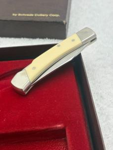 Schrade + 1782-1982 Limited Edition Bald Eagle Scrimshaw LB5 Lockback Hunter Made In USA Vintage