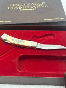 Vintage Schrade + 1782-1982 Bald Eagle Commemorative Scrimshaw Smokey LB5 Lockback 