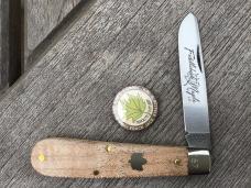 Great Eastern Cutlery 394124 Fiddleback Maple #157 Maple Leaf Shield 
