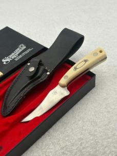 Schrade Sharpfinger Scrimshaw ( Mountain Lion) SC-502 New In Box