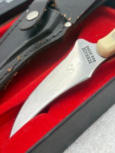 Schrade Sharpfinger Scrimshaw ( Mountain Lion) SC-502 New In Box