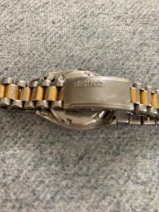 Vintage RARE SEIKO, Quartz, Date, Ladies Stainless-Link Band Wrist Watch